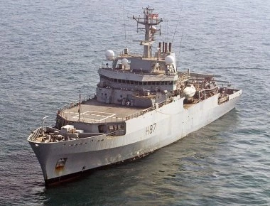 Κίνηση που μπορεί να εκνευρίσει τη Ρωσία: Η Βρετανία στέλνει στη Μαύρη Θάλασσα σκάφος υποβρύχιων ερευνών